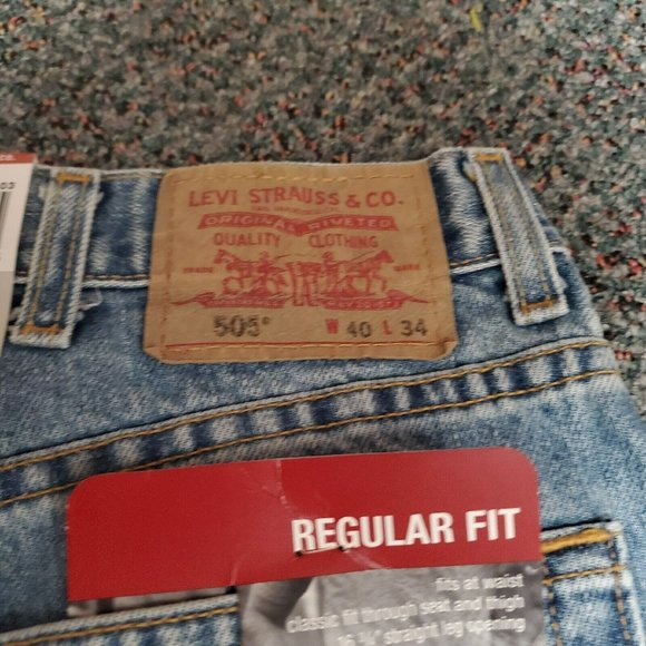 Levis 505  Mens Jeans Regular Fit Straight Leg 40x34 New with Tags‎ Light Wash - Picture 10 of 10